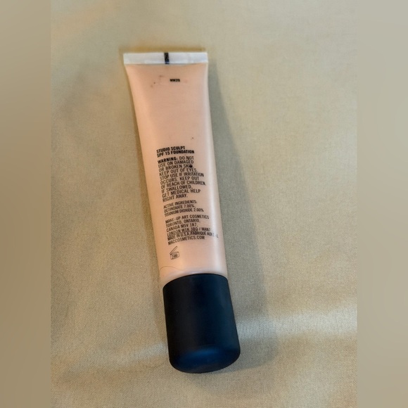 Mac Studio sculpt spf 15 99% full NW20 - Picture 4 of 6